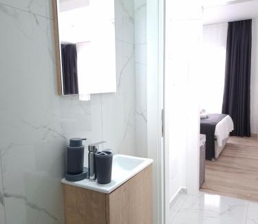 Gastria Apartment | Modern & Cozy 1BR Apartment