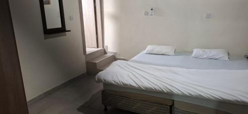 Kato Pyrgos House | The river house