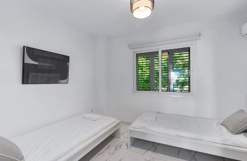 Paphos Villa | Violetta Gardens 3bdr Modern House by VICHY Holidays