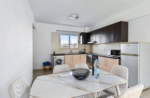 Paphos Apartment | Oracle Exclusive Resort 2bdr Apartment by VICHY Holidays