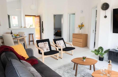 Polis House | Special Launch Price Breathtaking Sea View-2BR Villa-Perfect for Families