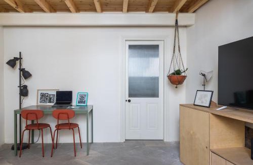 Nicosia House | Charming Loft House with Garden in Old Nicosia