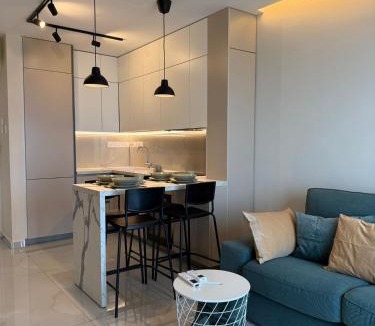 Historical Center Apartment | SEAFRONT 1BDR, Panoramic views, central Marina