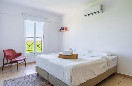 Kiti Apartment | 2BR Apartment with Amazing View and Pool in Kiti