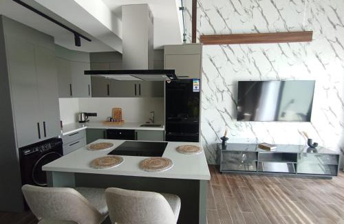 Trikomo Apartment | Loft One Bedroom with Shared Private Pool