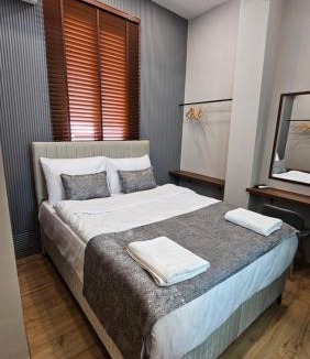 Yenisehir Hotel | Konak 83