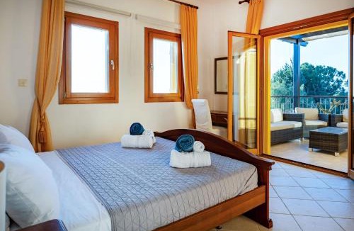 Aphrodite Hills Villa | Villa 151 Luxury Villa - Private Pool and Tennis Court