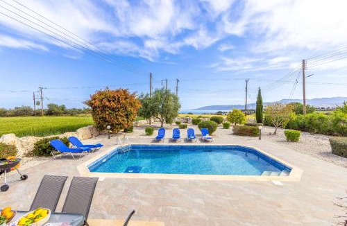 Latchi Villa | Villa Lemon Tree