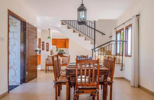 Polis Villa | Villa Oliva by Villa Plus
