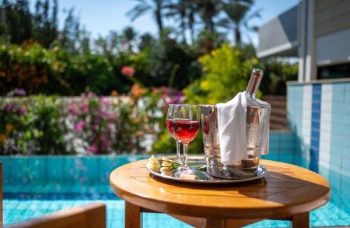 Geroskipou Hotel | Constantinou Bros Asimina Suites Hotel