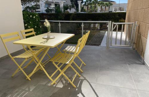 Trikomo Apartment | Family friendly modern flat in Caesar Resort &SPA, Long Beach İSKELE, KKTC