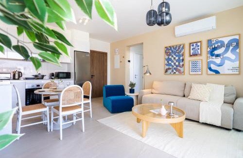 Livadia Apartment | Jas Living - Chic Apts & Balconies in Larnaca