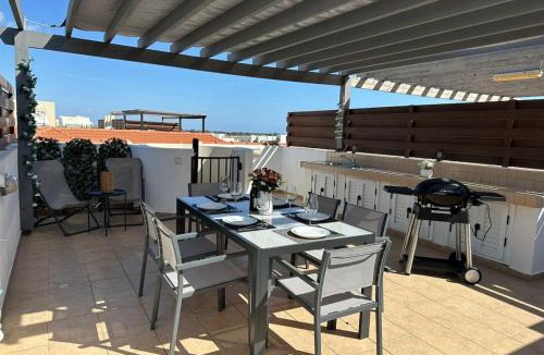 Kiti Apartment | 2 Bedroom Penthouse Apartment With Swimming Pool