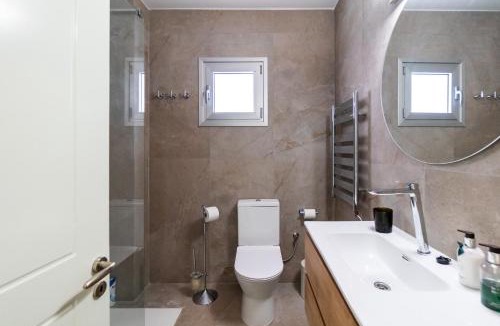 Agios Tychon Apartment | Family Friendly 2-Bed on Limassol Seafront