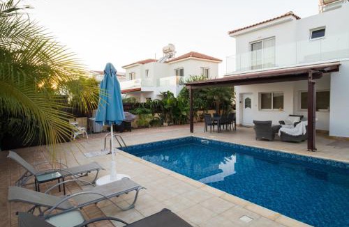 Ayia Thekla Villa | Carolyn Villa is a Luxury 4-Bedroom Villa with Private Pool in Ayia Napa