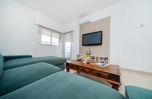 Neapolis Apartment | Seafront central 1 bedroom flat