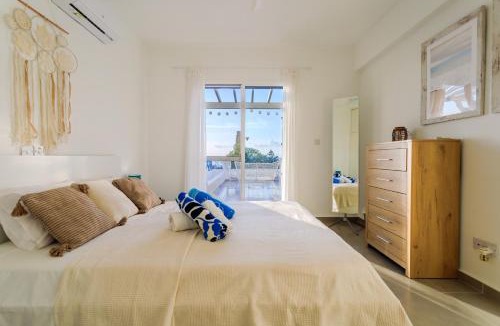 Kissonerga Apartment | Sunset Sea View Apartment in Kissonerga