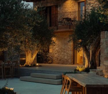 Mesogi Villa | Mikro 1940