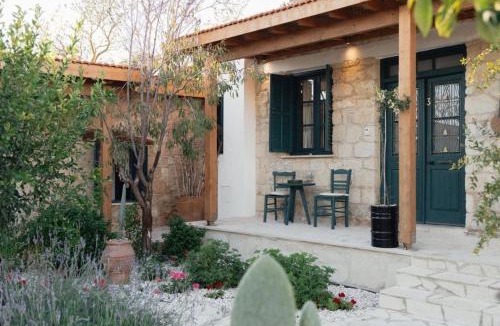 Kallepia Villa | Siren Village Living