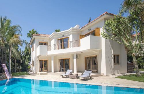 Pyla Villa | Blue Pearl Villa - 6 Bedroom