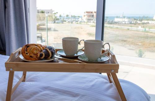 Oroklini Apartment | TelMar Sea View - 2 min walk to the Beach
