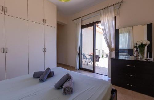 Latsi House | Seaview Villa Mia