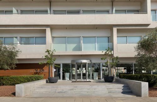 Aglantzia Apartment | UC Hall Residence