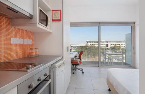 Aglantzia Apartment | UC Hall Residence
