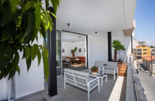 Historical Center Apartment | Bridge House 201 - 3BR Penthouse
