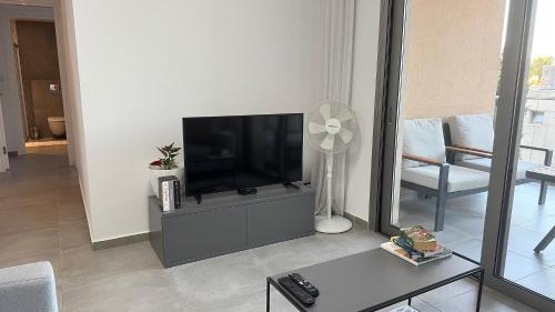 Universal Apartment | Elysia Park Premium