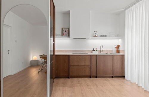 Lykabittos Apartment | Themelio Living 2-Bed Apartment Nicosia City Centre