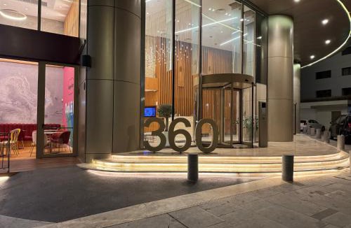 City Centre Apartment | 360 SkyHigh Luxury Residence