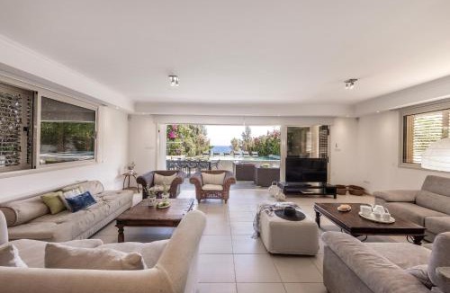 Kapparis Villa | Villa Adalia