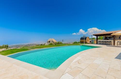 Droushia Villa | Villa EaglesRock & Spa - Droushia