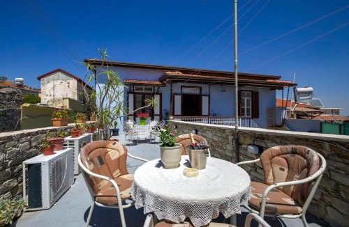 Pano Lefkara Villa | Theodorou Stone House