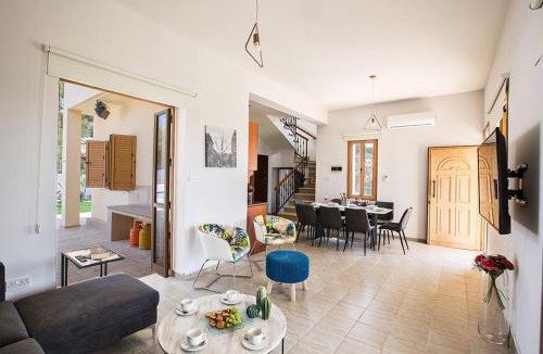 Cape Greko Villa | Villa Konnos View, Stunning 6Bdr Villa With Private Pool, Close To Konnos Beach
