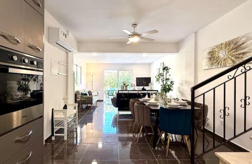 Pervolia Villa | Elegant Beach Villa Moonstone II
