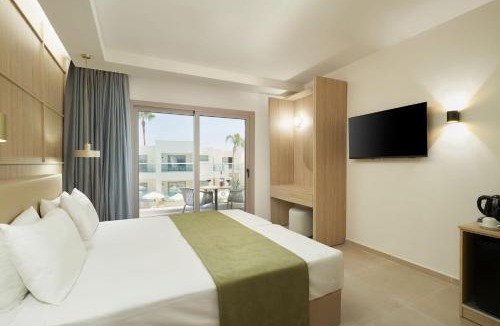 Chlorakas Hotel | Eleni Holiday Resort