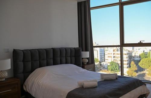 City Centre Apartment | The 1 -Nicosia Luxe Stay- Gym Pool 24h Concierge
