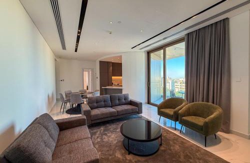 City Centre Apartment | The 1 -Nicosia Luxe Stay- Gym Pool 24h Concierge