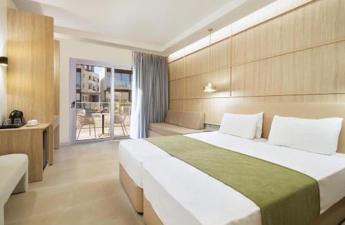 Chlorakas Hotel | Eleni Holiday Resort