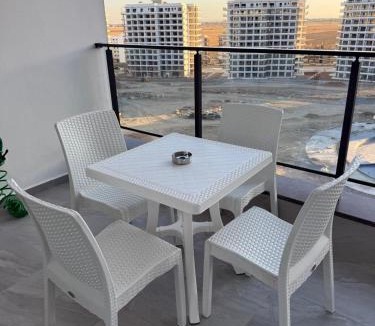 Trikomo Apartment | CEASAR RESORT STUDIO Consus