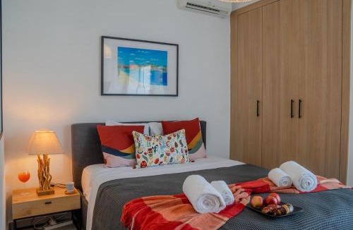 Neapolis Apartment | Beautiful One Bedroom Apartment, 186 Meters to Beach, Central Location Next to Cafes & Bars