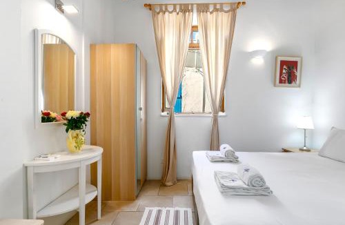 Pano Lefkara Apartment | Bluearches