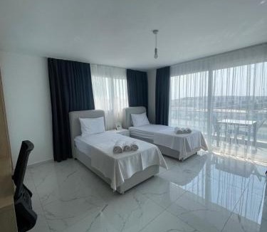 Gastria House | Four Seasons Life by Sea Homes