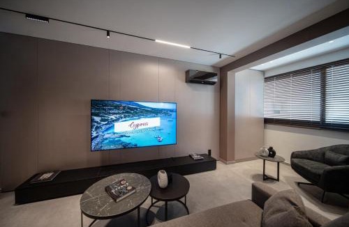 Neapolis Apartment | Dest Retreat Beach & City Apt