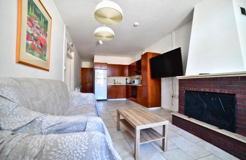 Kalopanayiotis Apartment | Laouri Traditional 2-Bedroom in Kalopanayiotis