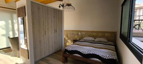 Pyrgos Ski Chalet | The Zephyr House