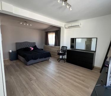 Aglantzia House | 3artı1 iki katlı daire