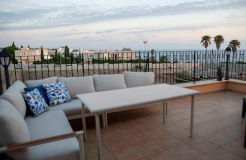 Kissonerga Apartment | Villa Cynthiana 4- 300m from the sea 3 bedrooms 3 bathrooms